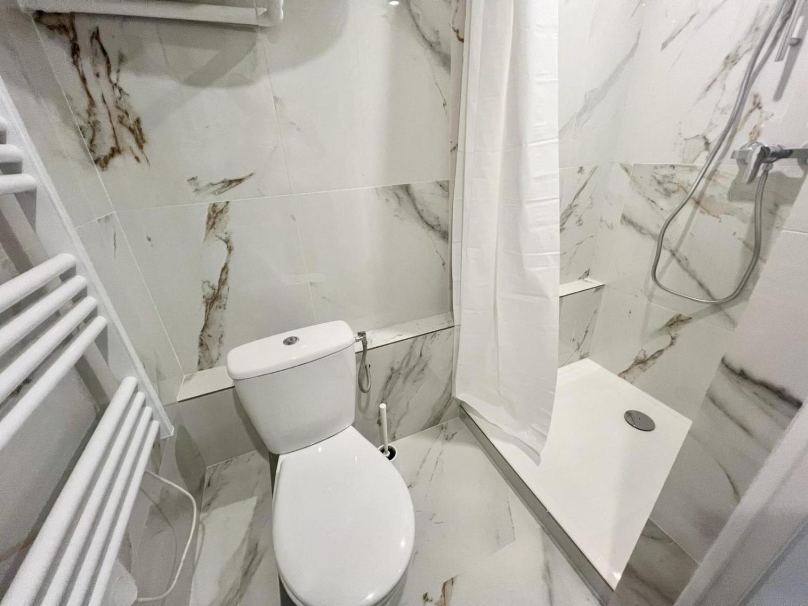 Studio Moderne Renove Avec Balcon نيس المظهر الخارجي الصورة