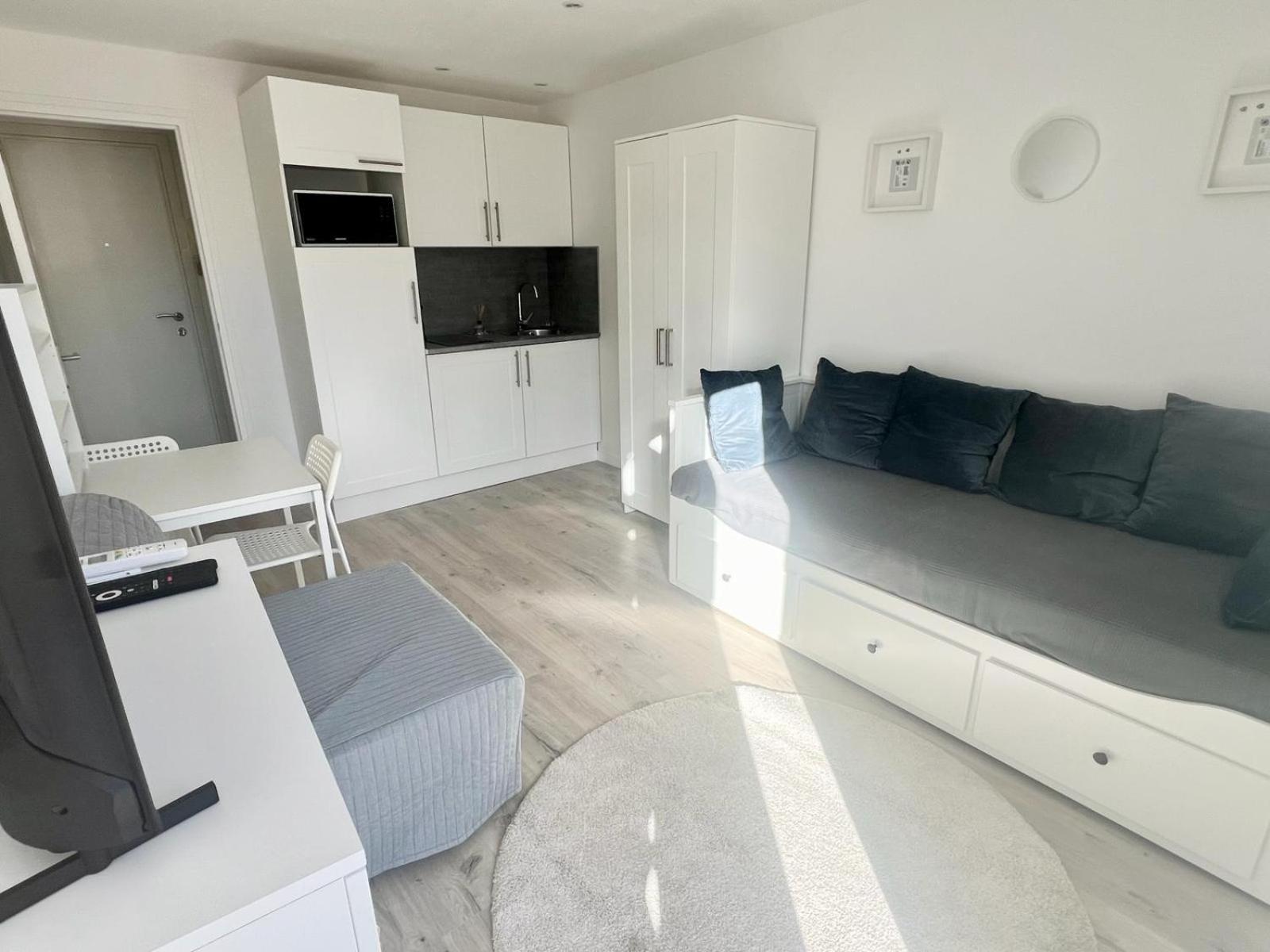 Studio Moderne Renove Avec Balcon نيس المظهر الخارجي الصورة